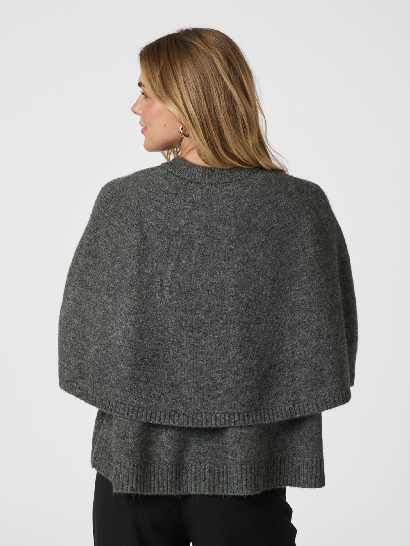 Neo Noir Josei Double Knit Cape