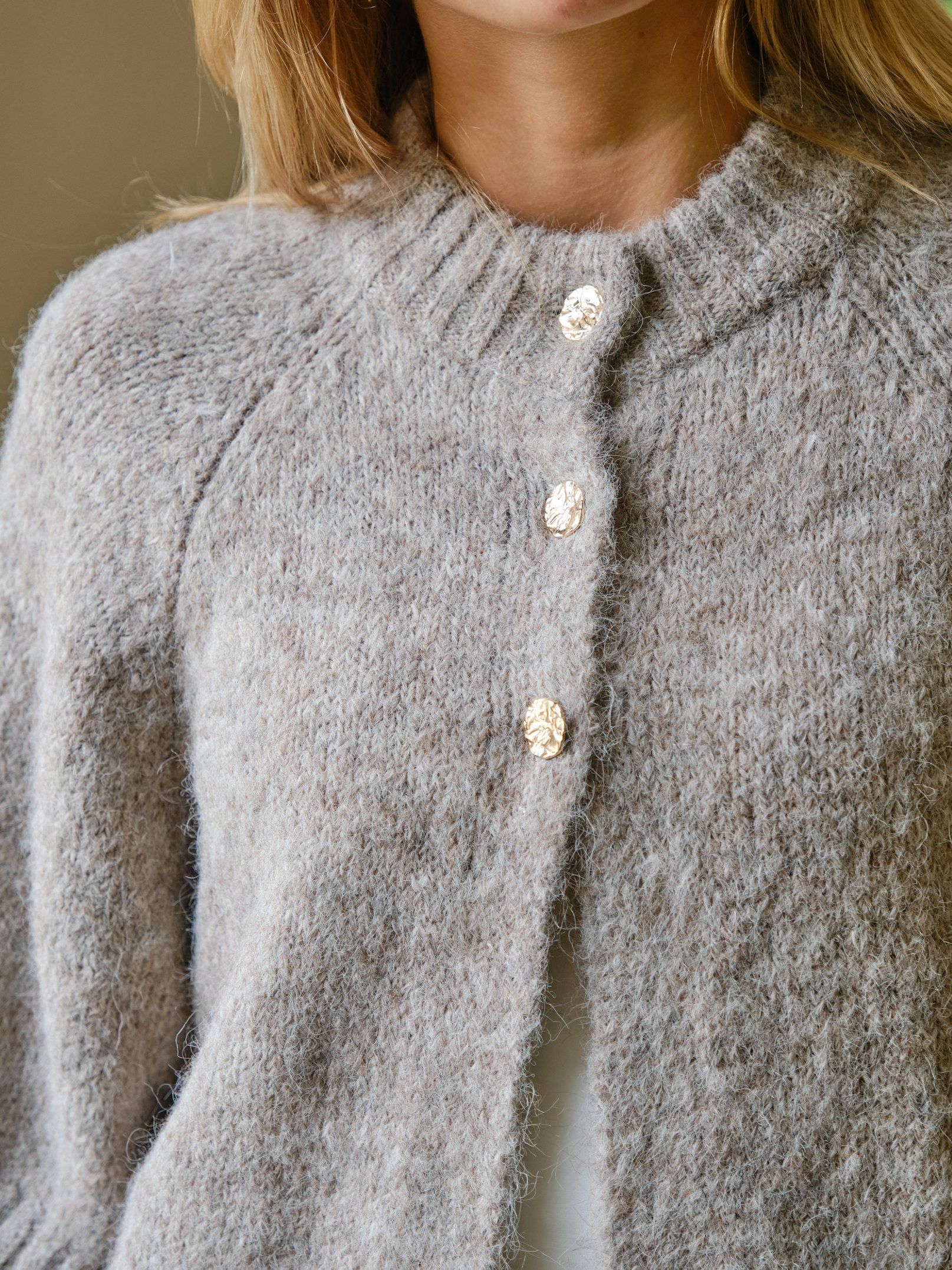 Neo Noir Benuta Fluffy Knit Cardigan